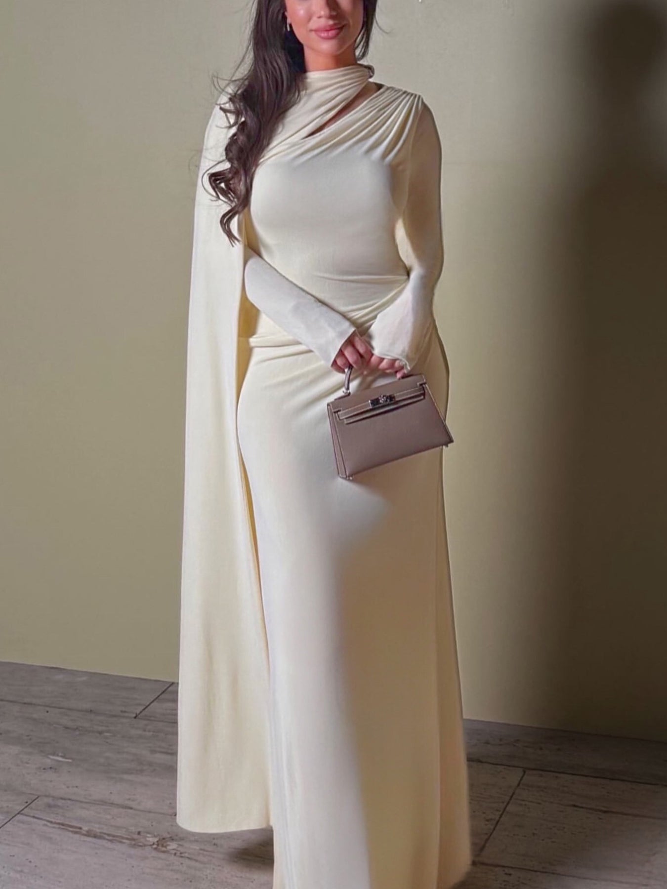 Solid Color Pleated Long Sleeve Dress