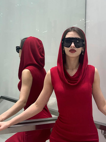 Chic Red Hooded Sleeveless Maxi Dress