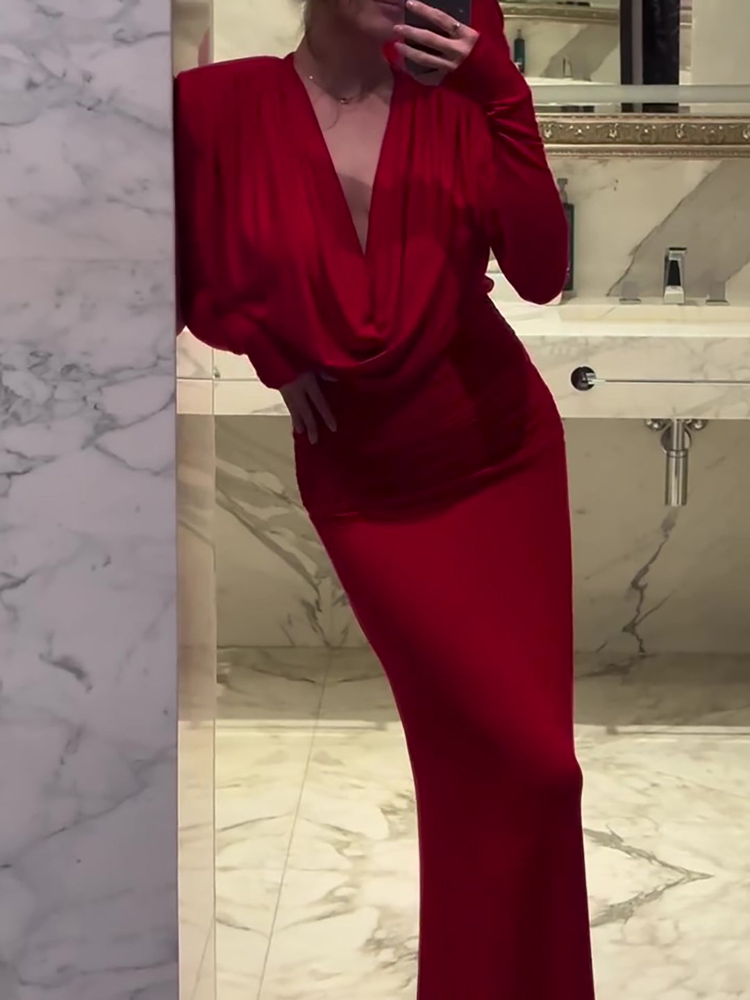 Red Swing Neck Long Sleeve Slim Dress