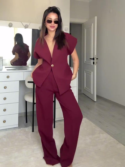 Burgundy Sleeveless Single-button Top & High-waisted Pants Set